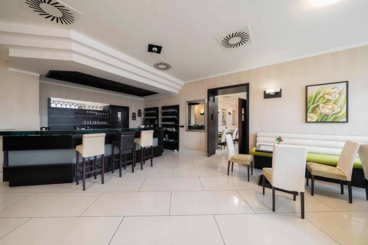 Hotel Astory Plzeň Eksteriør billede